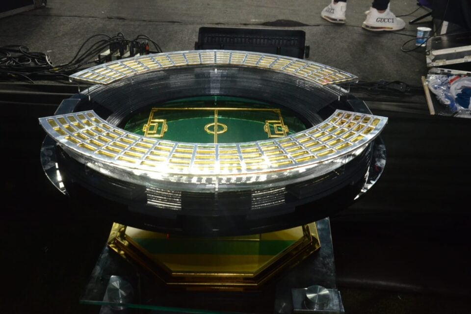 Novo designer do troféu