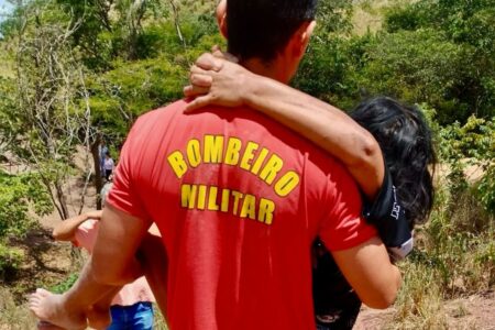 Bombeiros encontram mulher que desapareceu na zona rural de Cabeceiras há 4 dias