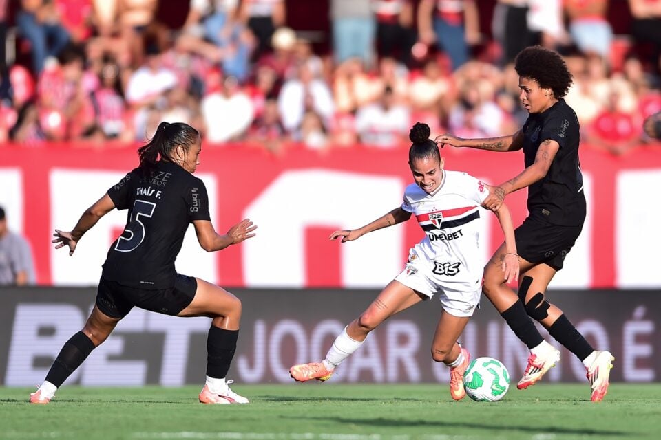 CBF implementa janela de transferência exclusiva para futebol feminino