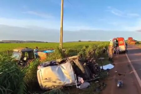 Pessoa morre e outra fica ferida em acidente grave na GO-184, entre Jataí e Serranópolis