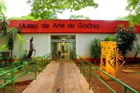 Caminhada cultural destaca mulheres que marcaram a história de Goiânia