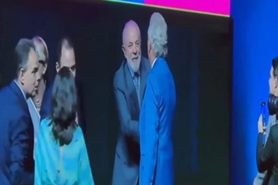 lula-caiado-brincadeira
