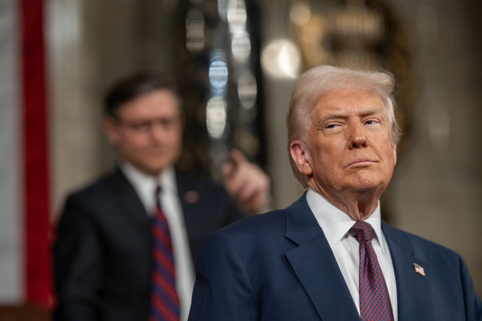 Presidente dos EUA, Donald Trump, revoga permissão temporária de imigrantes nos EUA (Foto: divulgação/Casa Branca/Flickr)