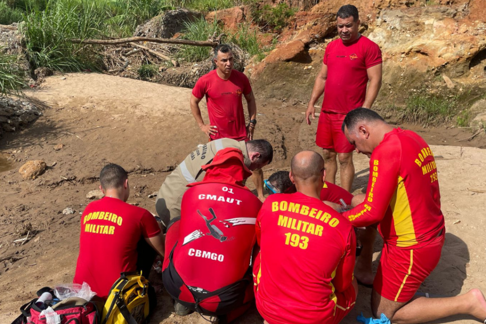 Menina de 11 anos morre afogada em córrego de Aparecida de Goiânia