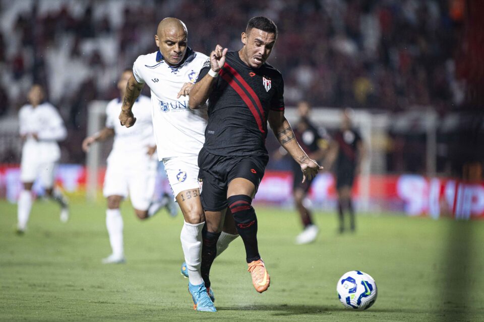 Atlético Goianiense x Retrô
