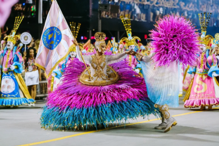 Rosas de Ouro, campeã do carnaval de SP (Foto: Instagram)