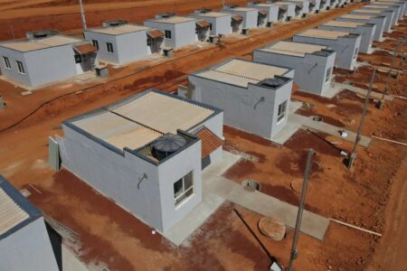 Programa Pra Ter Onde Morar alança 160 municípios, diz Agehab