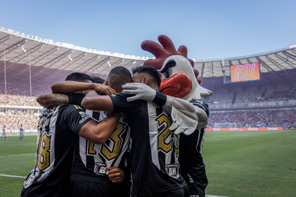 Atlético Mineiro domina América e encaminha hexacampeonato