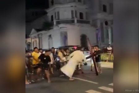 Encenação da Paixão de Cristo gera polêmica (Foto: Reprodução)