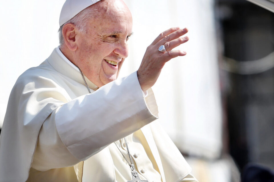 jorge-mario-bergoglio-svori-7033
