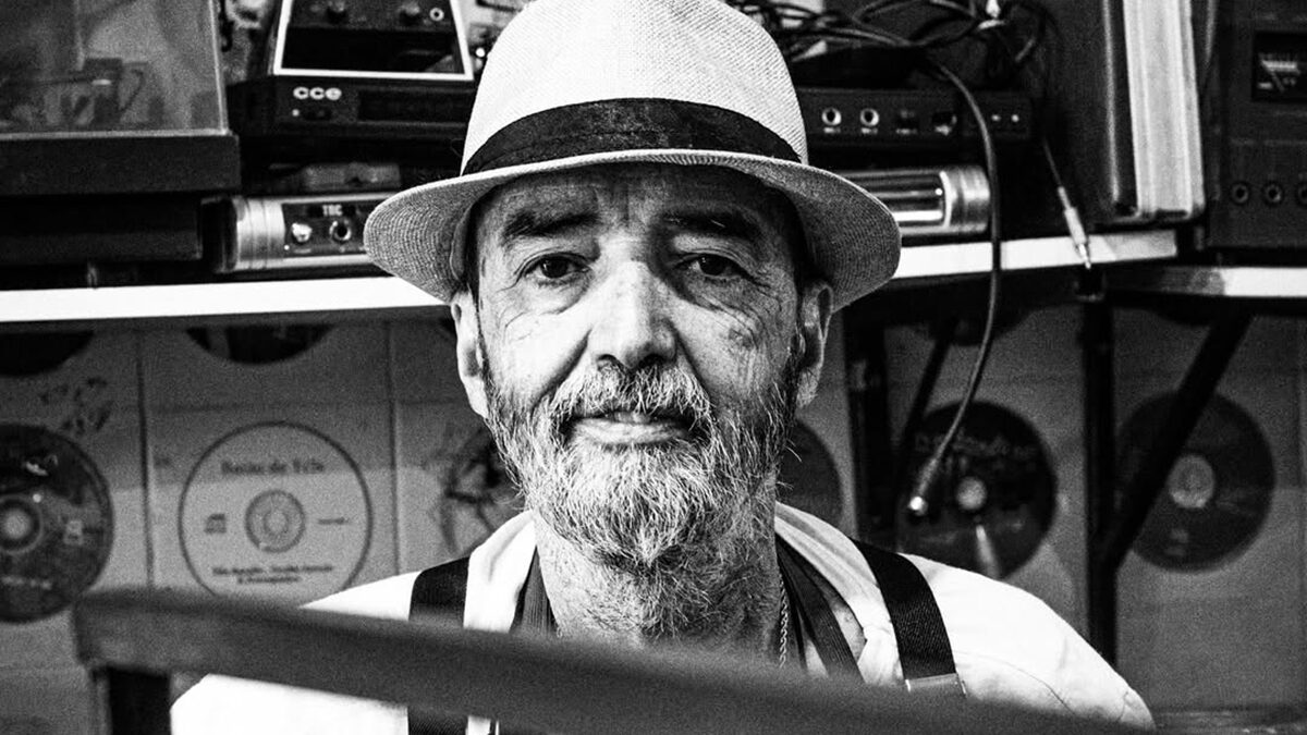 Morre seu João, dono da Som Livre do centro de Goiânia