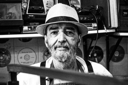 Morre seu João, dono da Som Livre do centro de Goiânia