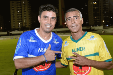 Os ex-jogadores Alex Dias e Romário