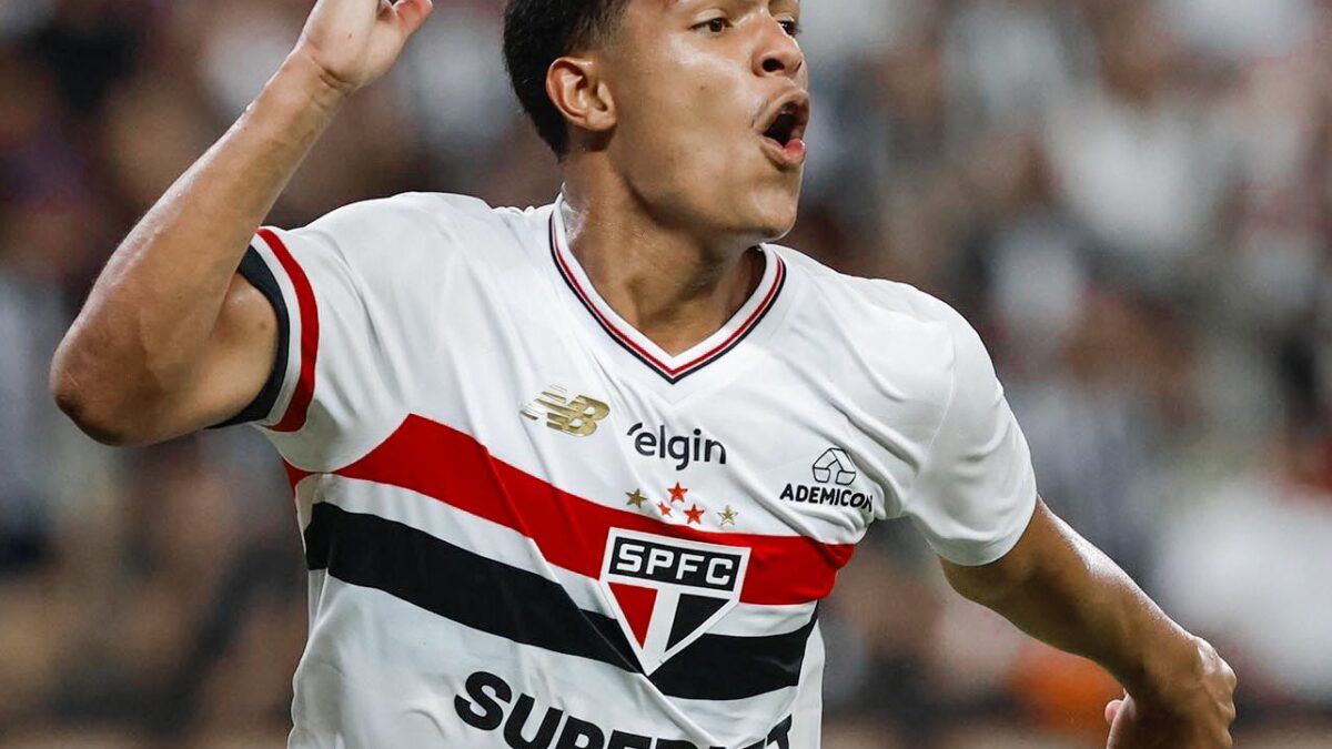 São Paulo empata com Ceará