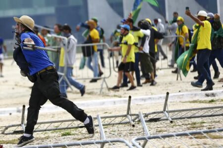 Tentativa de golpe de 8/1: réus fugiram para Argentina (Foto: Agência Brasil)