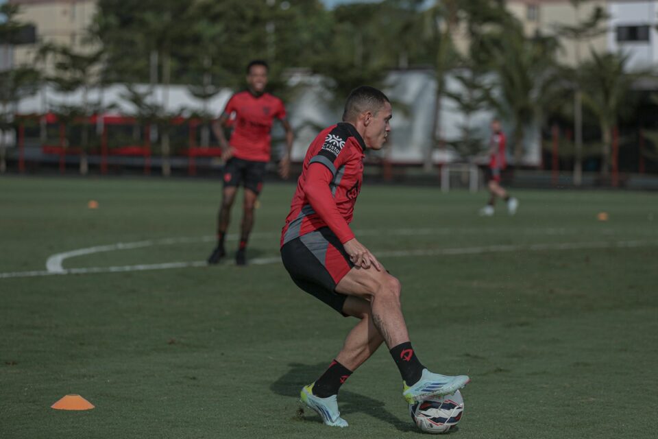 Marcelinho é um dos destaques do ataque do Atlético Goianiense na Série B