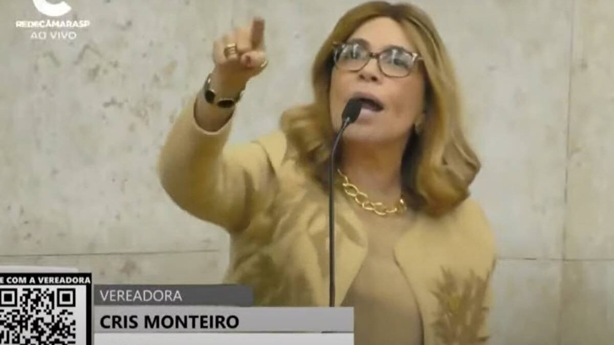 Mulher branca, bonita e rica incomoda vocês, diz vereadora do Novo; vídeo Frase de Cris Monteiro foi considerada racista