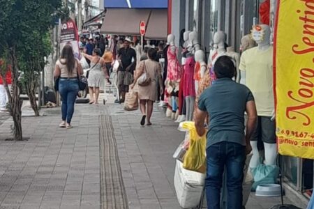 Região da 44 fecha no dia 1⁰ de maio, mas reabre nos dias 2 e 3 por Dia das Mães