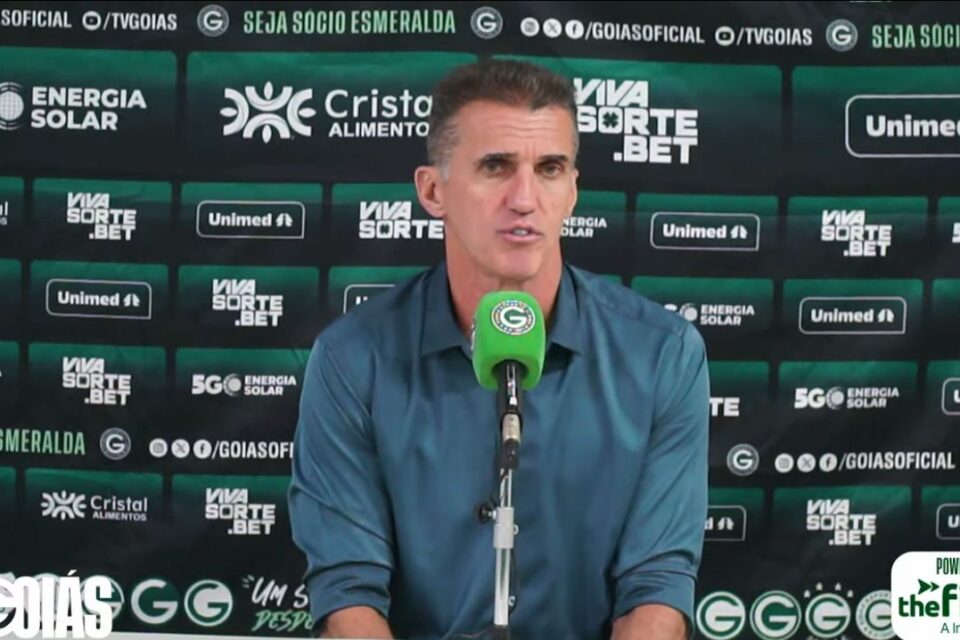 Vagner Mancini lamenta resultado, principalmente da forma que foi.