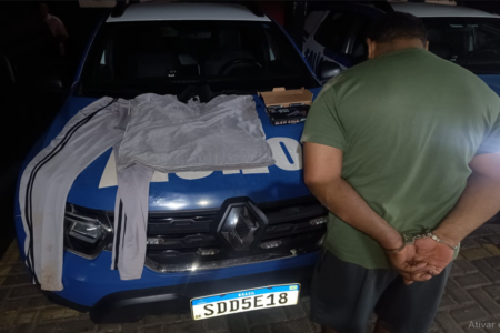 Polícia prende homem por atos obscenos em frente a colégio (Foto: Divulgação)