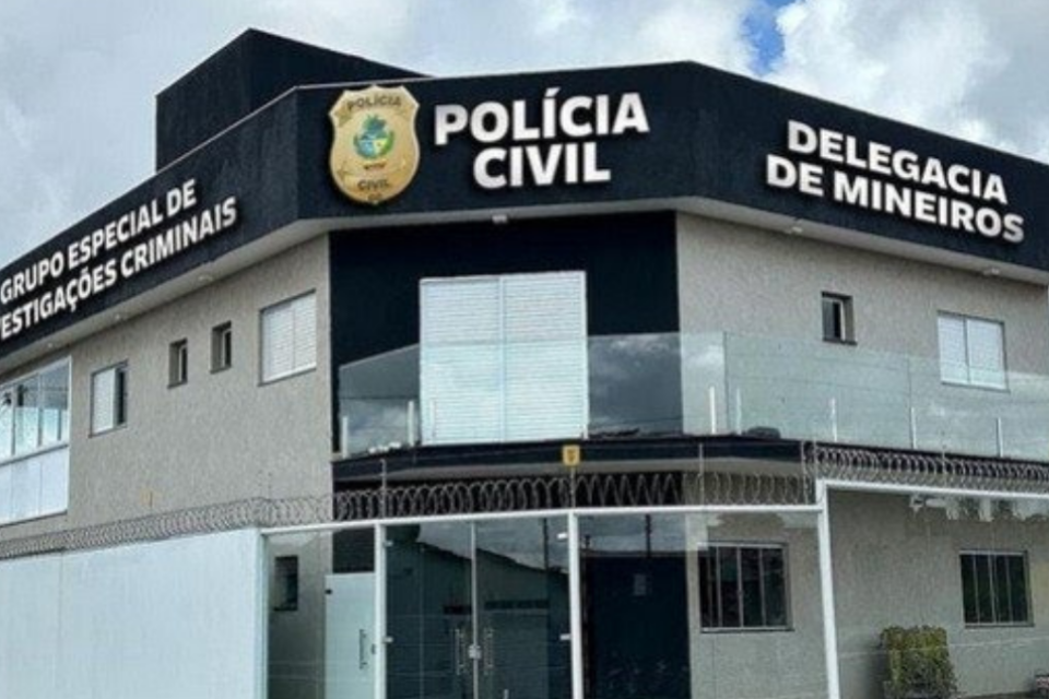 Polícia investiga estudante de medicina por comércio ilegal de armas em Mineiros