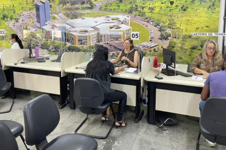 Sine Goiânia oferece mais de 500 vagas de emprego nesta semana