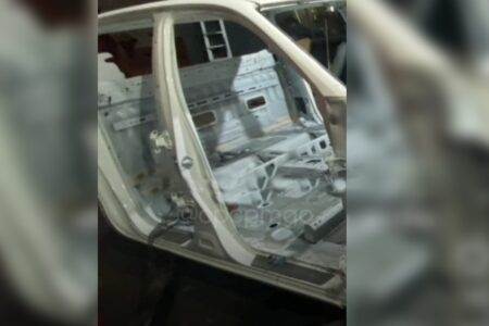 Polícia prende três suspeitos de gerenciar desmanche de veículos roubados em Goiânia