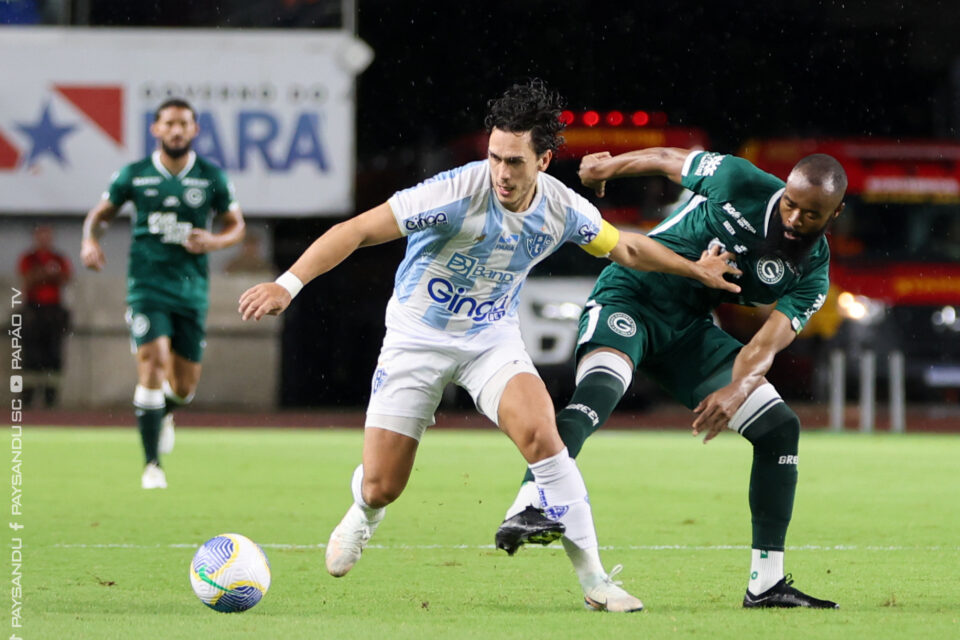 Nada de gols, Goiás e Paysandu ficam no 0 a 0