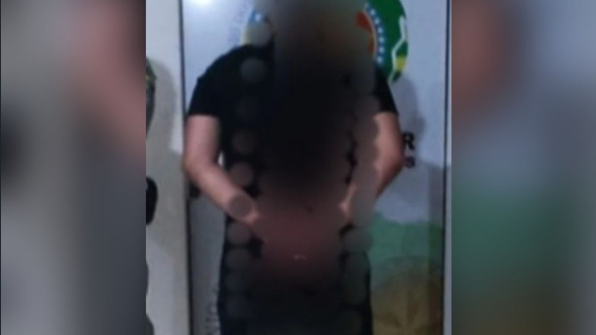 Homem preso por discriminação (Foto: Reprodução)