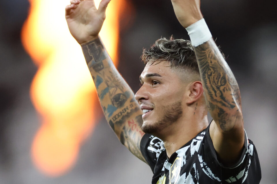 Botafogo vence Juventude