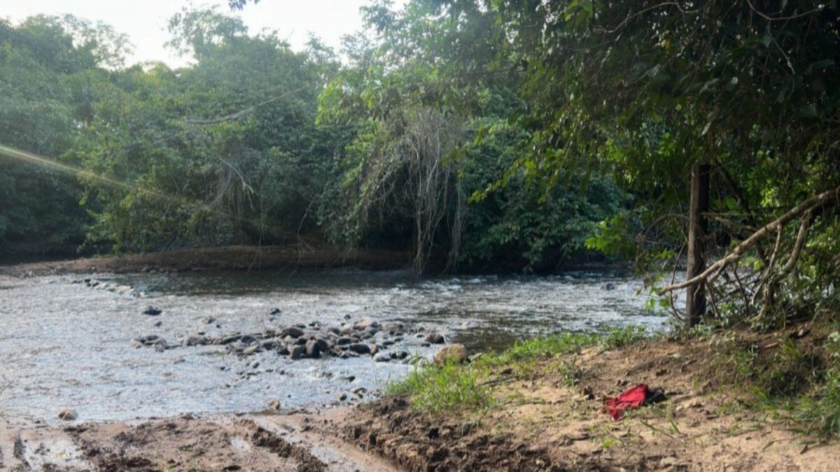 Imagem do rio onde o corpo foi encontrado