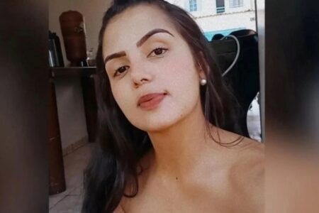 A imagem mostra uma foto da vítima