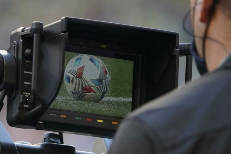 CBF negocia direitos de transmissão da Série D