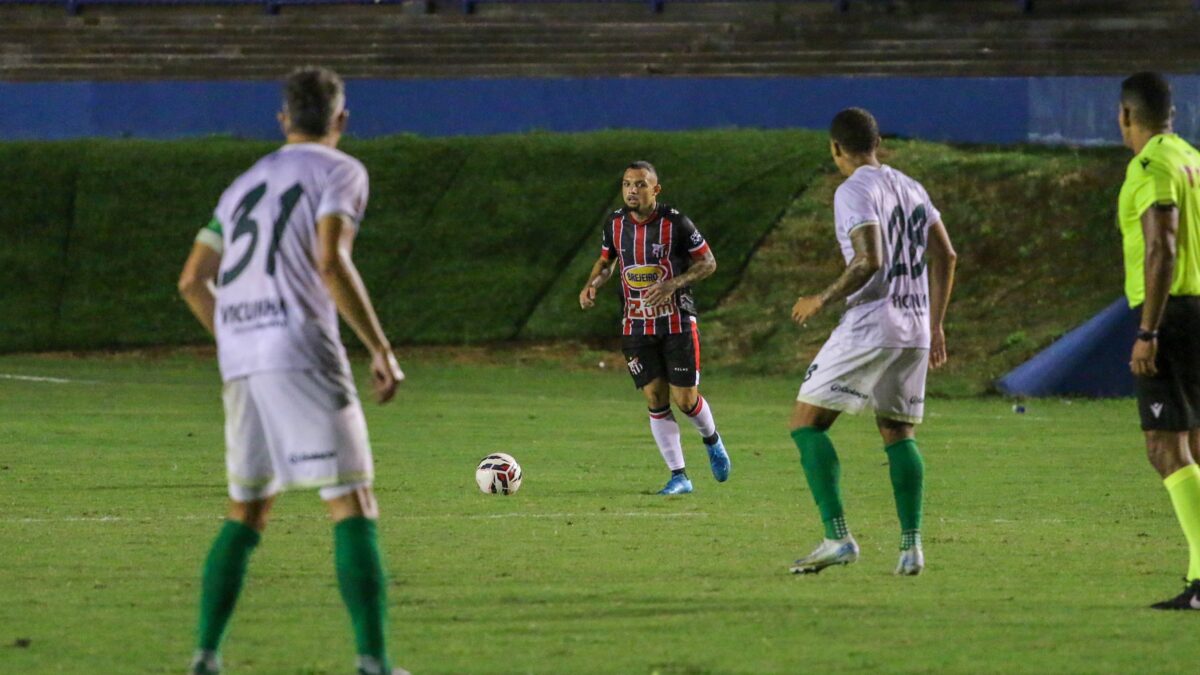 Anápolis empata com Floresta e segue sem vencer na Série C