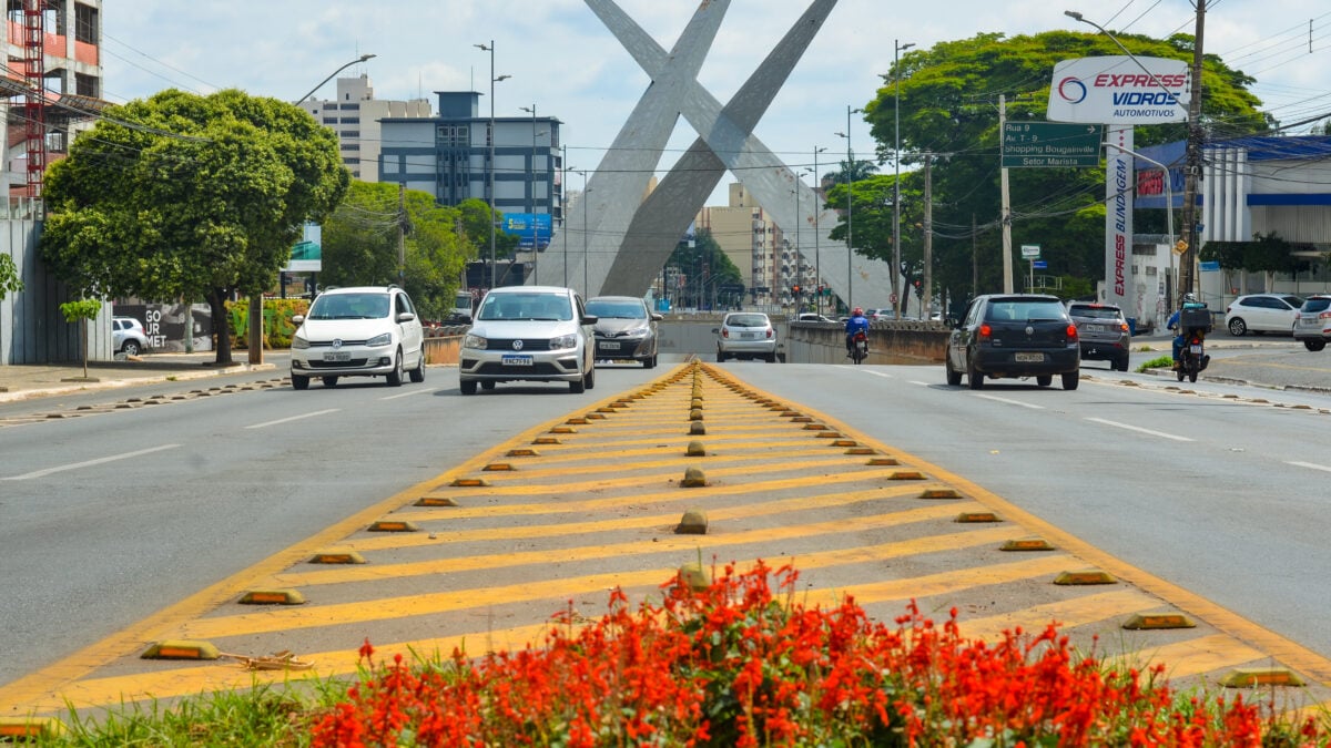 Páscoa e Tiradentes: o que abre e fecha no feriadão em Goiânia