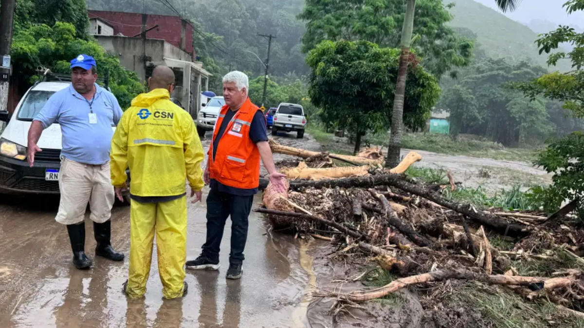 Chuva castiga o RJ (Foto: Defesa Civil)