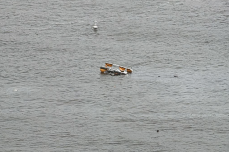 Helicóptero que caiu em Nova York: seis mortos (Foto: Reprodução)