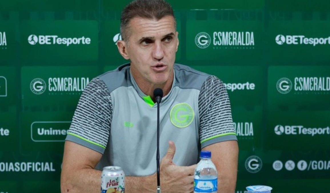 Vagner Mancini valoriza postura da equipe na vitória sobre Operário