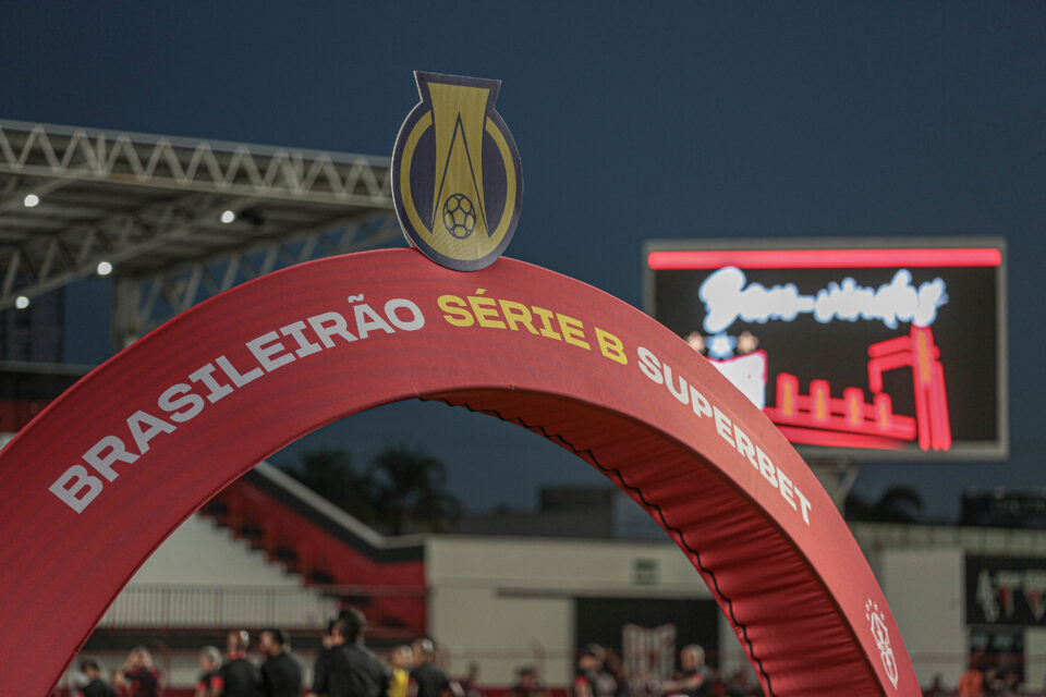 clubes goianos conhecem seus caminhos até a 11ª rodada do Campeonato Brasileiro Série B
