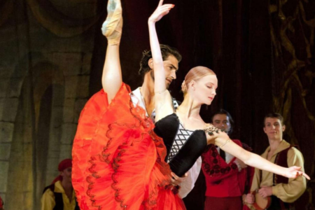 Ballet Clássico de St. Petersburg apresenta ‘Carmen Suite’ e trechos de ‘O Lago dos Cisnes’ em Goiânia