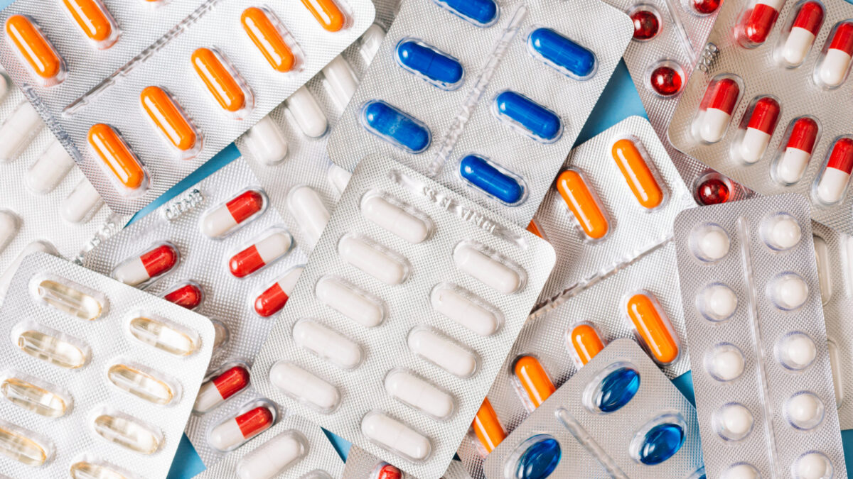 Anticoncepcional masculino: como funciona a pílula que está sendo testada Medicamento chama a atenção por não conter hormônios