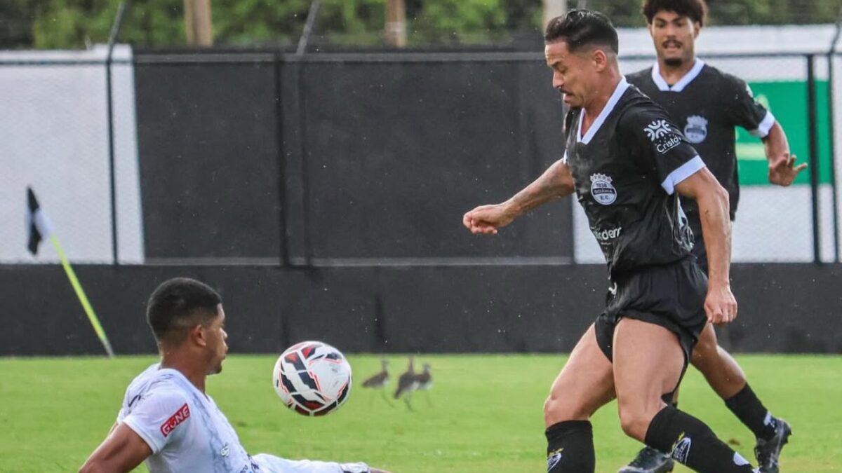 Goiânia leva gol nos acréscimos e segue sem vencer