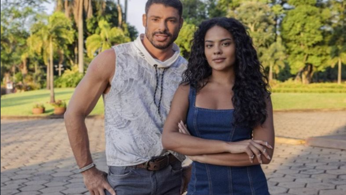 Cauã Reymond e Bella Campos (Foto: TV Globo)