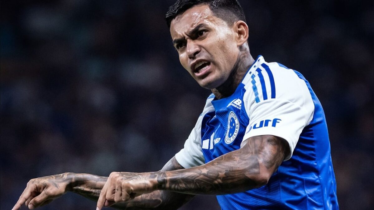 Próximo do jogo contra o Vasco, Dudu é cortado