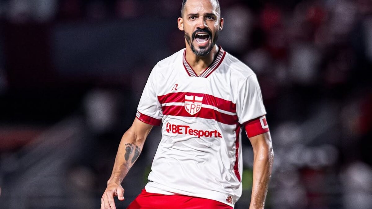 Anselmo Ramon está na mira do Goiáas