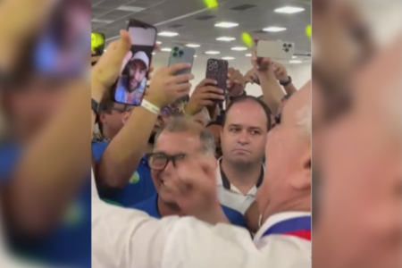 Caiado recebe telefonema de Gusttavo Lima (Foto: Reprodução)