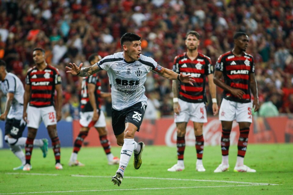 Flamengo perde para Central Córdoba em casa