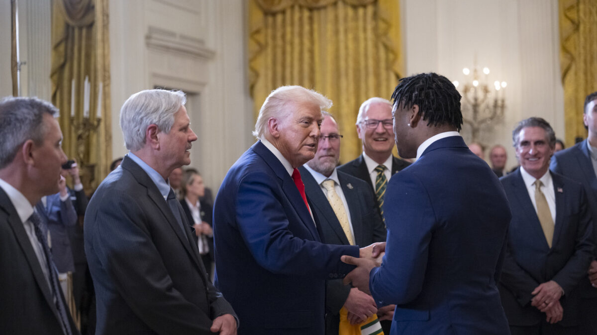 Trump: guerra comercial com a China (Foto: Casa Branca)