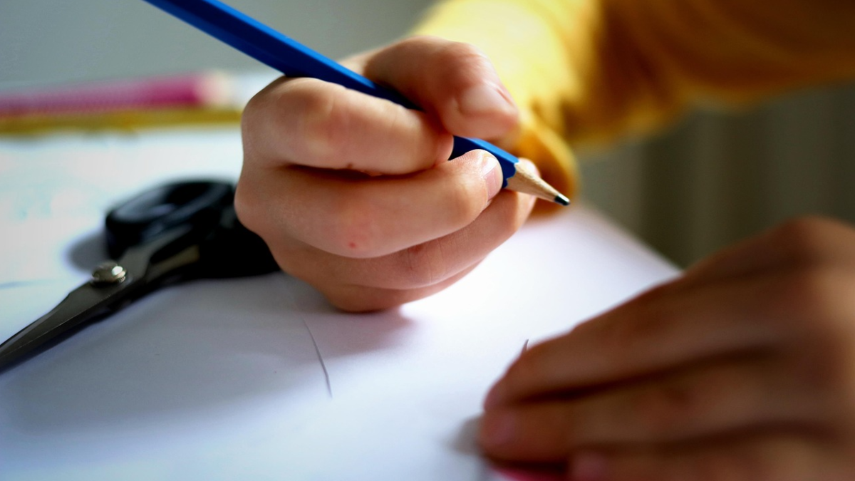 Criança de seis anos diagnosticada com austismo terá professor de apoio (Foto: Pixabay)