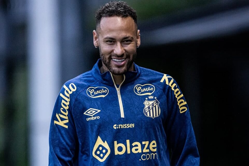 Neymar em treino no Santos